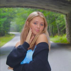 Meet your Posher, Brianna